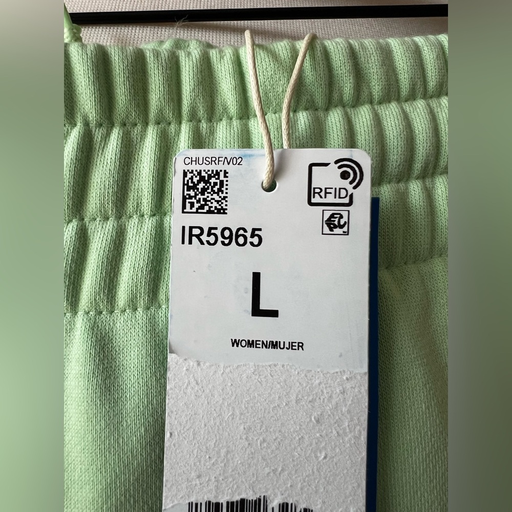 Women’s Adidas Originals Women’s Adicolor Essentials Fleece Joggers Size Large - Picture 3 of 5